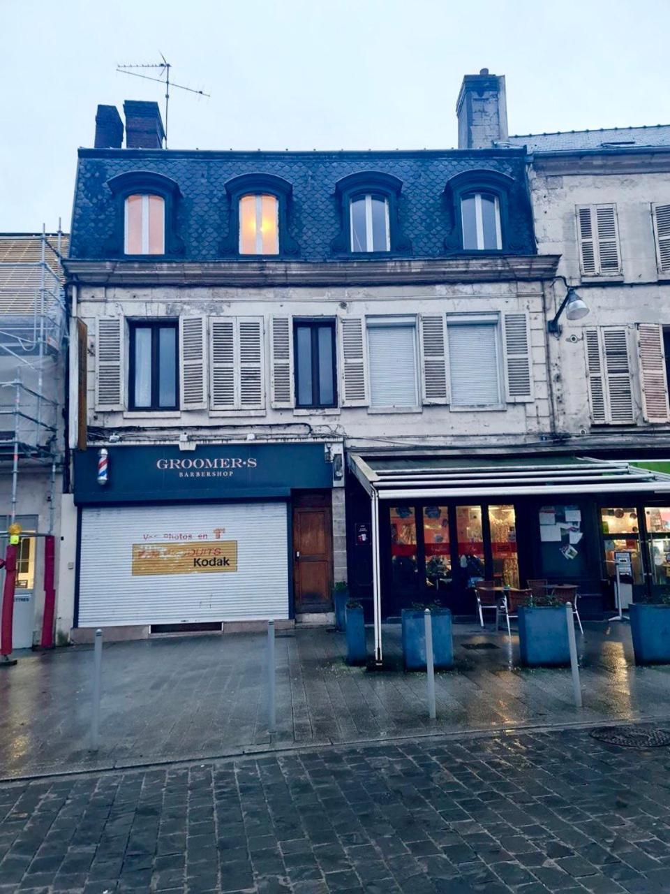 Un Appartement En Centre Ville , A 2 Pas Du Chateau De Villers Cotterets Kültér fotó